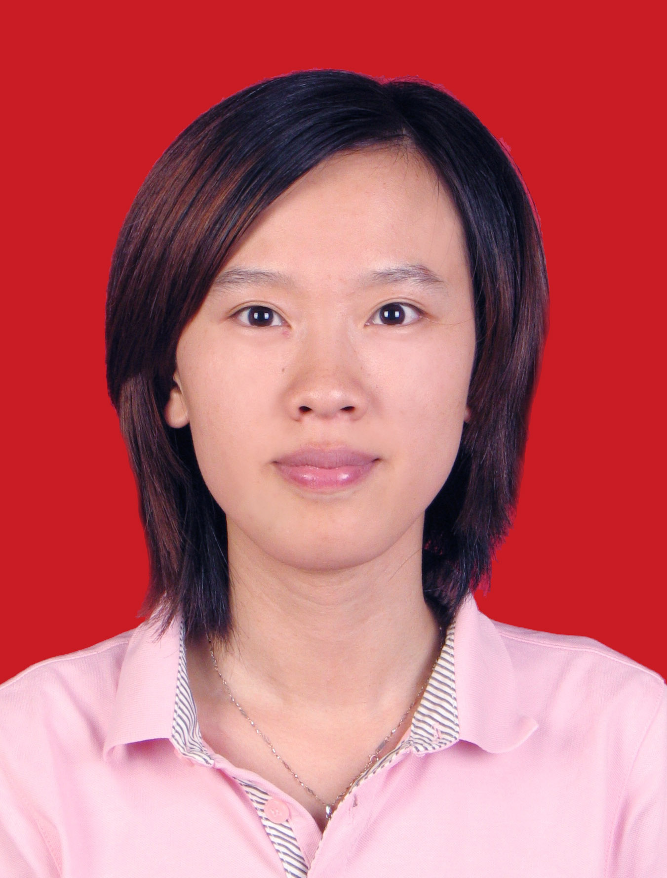 薛瑞玉，職務(wù)：鎮(zhèn)委委員.jpg