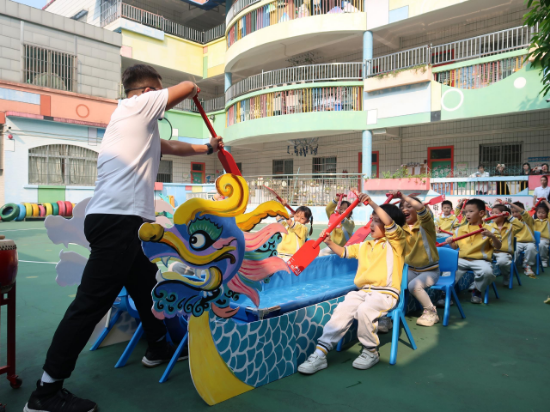 “同”樣主題“異”樣精彩，助推園本教研3.jpg